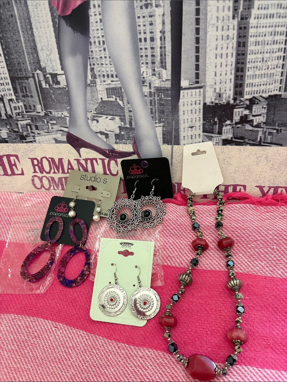 paparazzi earrings and other brands with Pink and Silver Mixed Bead Necklace - Picture 2 of 5